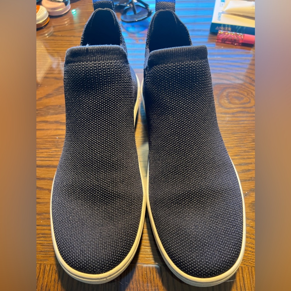 Rothy’s Womans sneakers